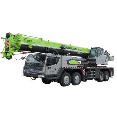 China TRUCK CRANE Five Section Boom Mobile Crane Zoomlion 70 Ton Truck Crane ZTC700H553 for sale