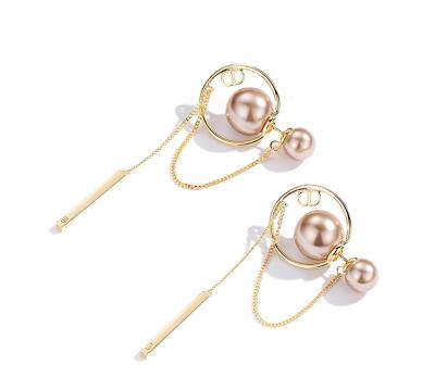 China FASHIONABLE temperament earrings of Japanese and Korean style 18K gold color pearl long tassel earrings cuff women long dangling for sale