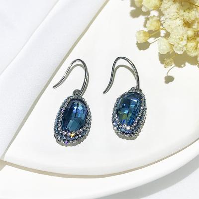 China FASHIONABLE Romantic Blue Vintage Oval Gemstone Dangling Earrings Noble Elegant Women's Earrings for sale