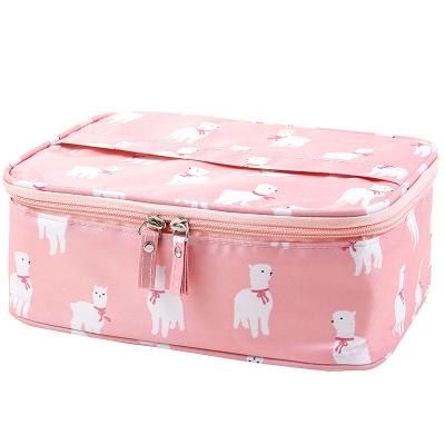 China Waterproof Portable Soft Cloth Fashion Design Makeup Bag Large Capacity Animal Cloth Art Portable Package for sale