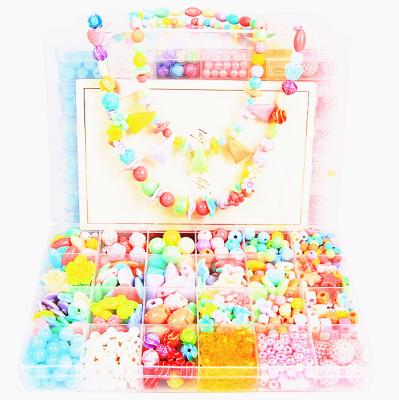 China Fashion Creative Children DIY Creative Bead Toy With Whole Accessory Set Handmade Girls Art Craft Gift for sale