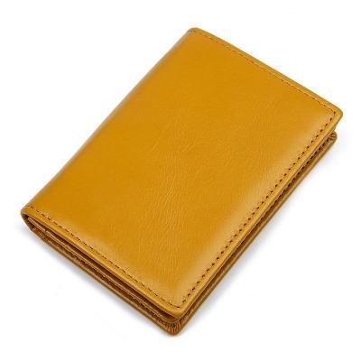 China Vintage Custom Logo Yellow Men Card Holder Personalized Mini Slim Card Holder Wallet Rfid Credit Card Holder Unisex Leather Wallet for sale