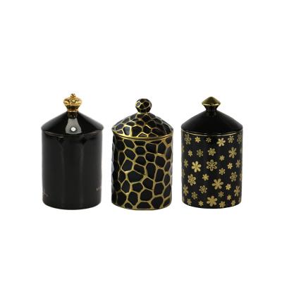 China Home Decoration Unique Empty Scented Ceramic Candle Jars Black Candle Holder With Lid And Gift Box for sale