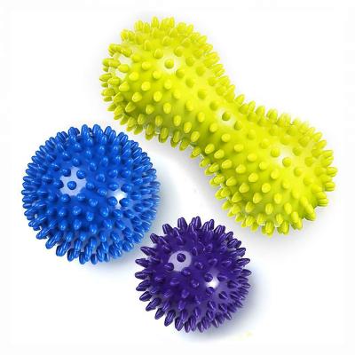 China Yoga Exercise Exercise Mini Spiky Massage Ball Peanut Massage Ball for sale