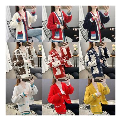 China Factory Price Loose Knitted Embroidered Women's Oversize Knitted Sweater Pocket Jacquard Sweater Cardigan Sweater for sale