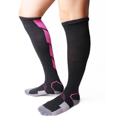 China Antibacterial Custom Made Polyester Cotton Men's Sport Compression Striped Soccer Socks for sale