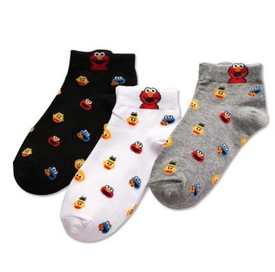 China Cartoon Anti-skid Lady Tube Cotton Foot Socks Ins. Fashion Comfortable Women Socks for sale