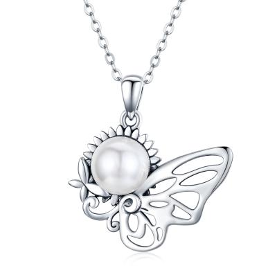 China Changda Women's White Pearl Butterfly 925 Sterling Silver Pendant Necklace Lead Free Nickel Free for sale