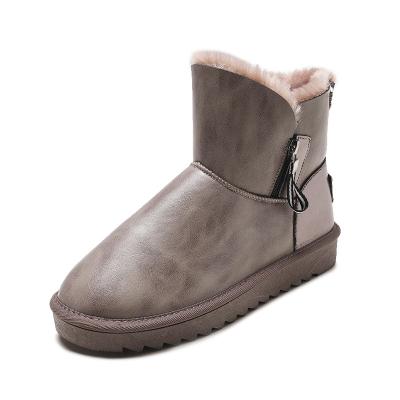 China Fashion Trend Women's Winter Fur Embedded Leather Upper Pu Russian Waterproof Zipper With Cashmere Gray Bright Leather Snow Boots for sale