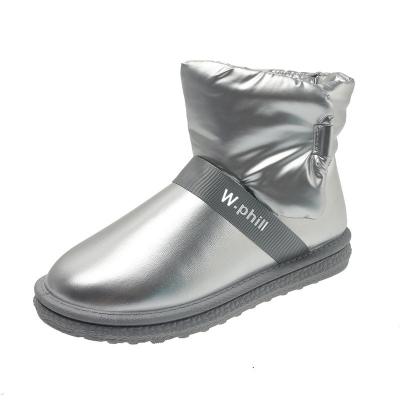 China Fashion trend new arrivals high quality fine stitching warm and thick outdoor women's winter snow boots for sale