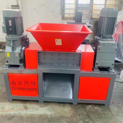 中国 Garment Shops Mini Boxes Two Shaft Shredder Machine, Metal Shredder Machine, Waste Garbage Shredder Machine 販売のため