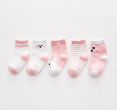 China Autumn and winter comfortable soft socks antibacterial wholesale children lovely carton printing socks for sale