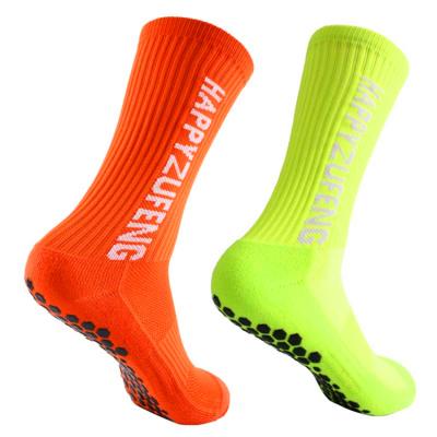 China Hot Sale QUICK DRY custom logo men's anti slip grip socks crew grip socks anti slip and sports football socks for sale