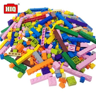 China Hot Selling Plastic Construction Toy 1000pcs Building Block Bricks Building Toy for sale