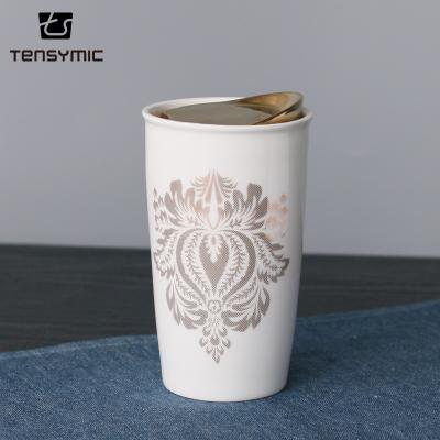 China Customizable New Products Sustainable Coffee Ceramic Mugs With Plastic Lid for sale