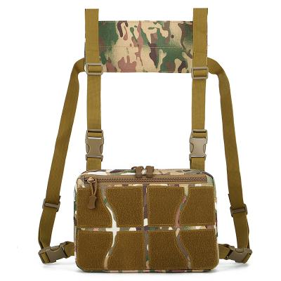 China Nylon Classic Design Sports Trunk Bag Camouflage Pattern Chest Bag Fashion Sports Chest Bag for sale