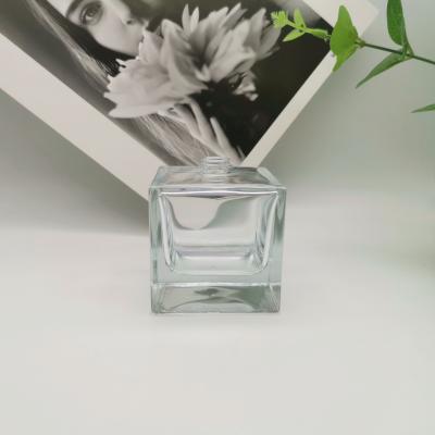 China Square 100ml Cosmetic Screw Neck Empty Glass Perfume Bottles Spray Bottle Glass Wholesale for sale