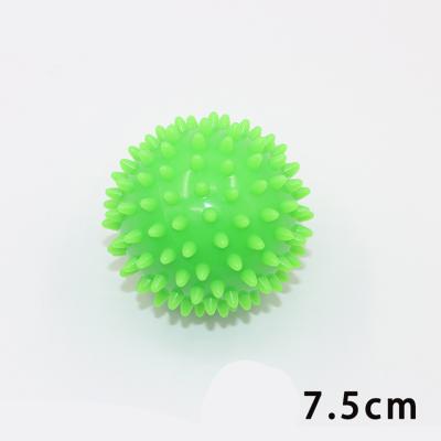 China Massage Set PVC Spike Foot Yoga Balls 7.5 9 Cm Back Massage Shouder for sale