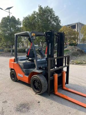 China 3 tons of second-hand Toyota diesel forklift, Toyota Forklift 8FD30 for sale