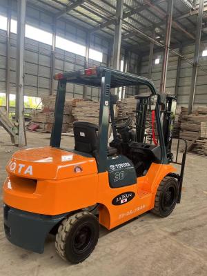 China 3 Tons Of Second Hand Toyota Diesel Forklift Toyota Forklift 7FD30 From Japan for sale