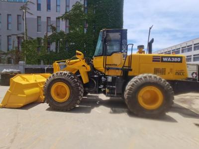 China Carregador japonês de segunda mão Komatsu WA380-3 de alta qualidade para venda a um preço baixo à venda