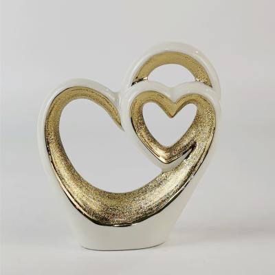 China Luxury Abstract Valentines Sculpture In Minimalist Home Supplies Decor for sale