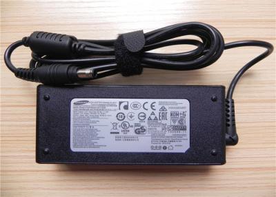 Chine Adaptateur AD-6019B de puissance d'ordinateur portable de goupille de Samsung 19V 3.16A 60W 5.5x3.0mm avec la marque de SAMSUNG sur la couverture à vendre