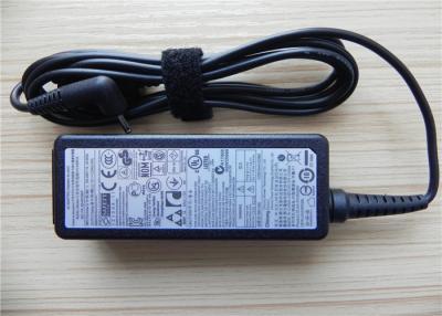 Cina Piccolo adattatore di potere della spina di AD-4012NHF 12v 3.33a 2.5x0.7mm, OEM dell'adattatore di potere del computer portatile del CE 40w Samsung in vendita