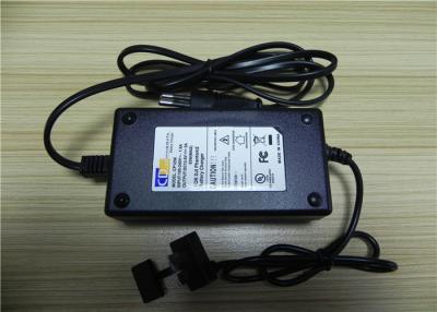 Chine Chargeur de vision du fantôme II de C.C 12.6V 5A 63W Dji avec du CE de taille de Pin de C.C de 2 bornes et la FCC à vendre