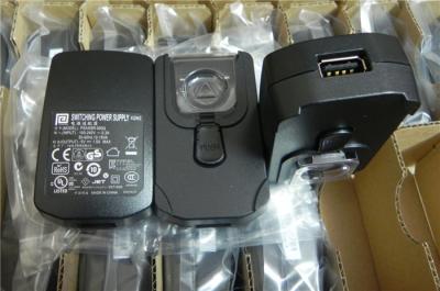 Chine Seulement pour le nouveau chargeur original en gros de PHIHONG 5V 1A 5W USB, hertz d'ENTRÉE à C.A. de V de PSA105R-050Q 100 - 240 50 - 60 à vendre