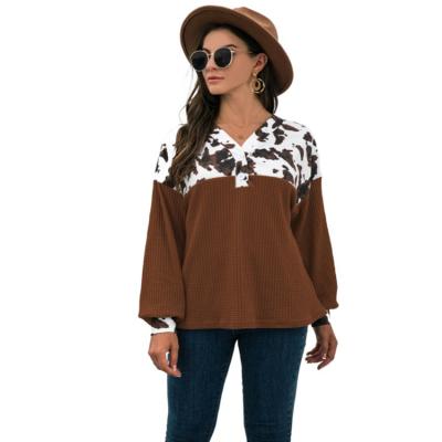 China Anti Wrinkle Leopard Stitched Long Button Sleeve Top for sale