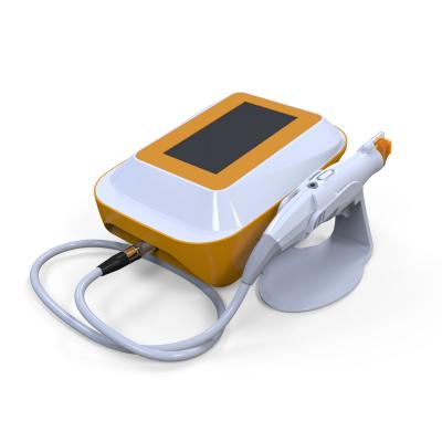 China Touch Screen Radio Frequency Skin Rejuvenation Machine With Spot Space 1.5mm-2.5mm for sale