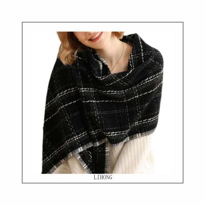 China Winter Cashmere Tassel Scarf Winter Plaid Double Sided Cashmere Plaid Scarf for sale