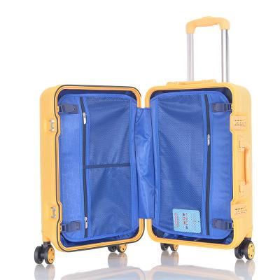 China PP Fashion PP Suitcase Luggage 2 Piece Set Lightweight TSA Lock Spinner Rolls Japan Style for sale