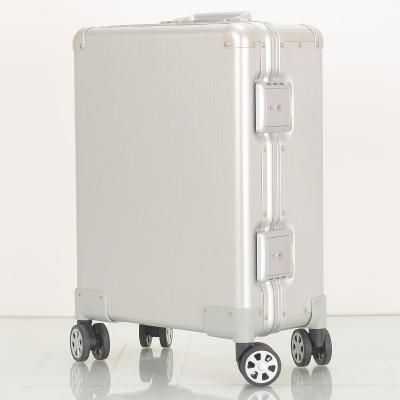 China Short travel Fashion 20/24/28 Inch Travel Luggage Bags Cases Full Aluminum Luggage Suitcase for sale