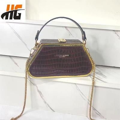 China Water Resistant 2023 Contrast Colors Fashion PVC Kid's Shoulder Bags for sale