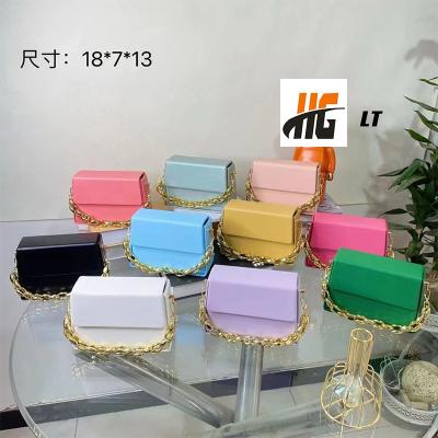 China 2023 new fashion water-resistant hand makeup single shoulder cross-body box bag for sale