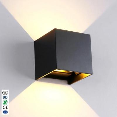 China Guangdong modern indoor modern wall lamps iron 12w fancy led wall light for sale