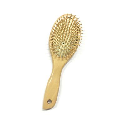 China Low MOQ Cushion Customized Biodegradable Long Handle Massage Scalp Air Paddle Natural Wooden Hair Brush Eco-Friendly for sale