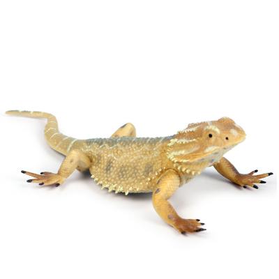 China Vinyl Animal Toys Rubber Custom Vinyl 4 Piece Toy Animal Toy Maker Lizard Toys for sale