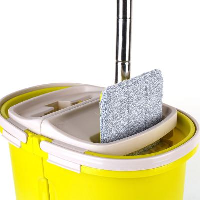 China Viable Microfiber Scraper Mop and Splatter Proof Flat Design Large Capacity Mop Bucket Cleaning Kit for sale