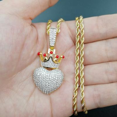 China BOHEMIA Hip Hop Jewelry 18K Gold Plated Ins Copper Inlaid Zircon Crown Peach Heart Pendant Necklaces for sale