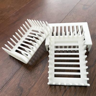 China 30PCS Beekeeping Push In Queen Capture Trap Prisoner Cage Locating Isolation With Plastic Needle Breeding For API Bee Tools Rectangular Shape for sale