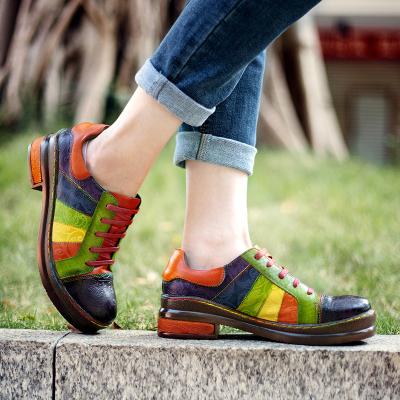 China 2022 Fashion Trend New Big Shoes Factory Directly Wholesale Leather Colorful Fashion Shoes Casual Women Sports Casual Shoes Leather for sale