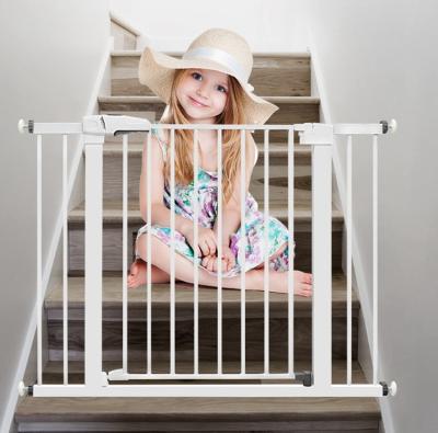 China Iron Baby Safety Gate Child Stair Door Barrier, User Friendly Design High Strength Material For Children Protection Exbsh088 for sale