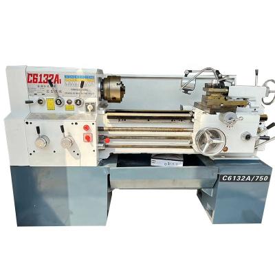 China Building Material Shops Second hand high quality 6132 cheap price metal universal manual lathe machine for sale for sale