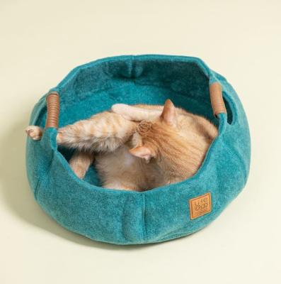 China Fashionable Good Quality Foldable Washable Pet Nest Convenient Cat Stray Nest for sale