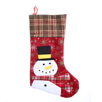 China Lovely Plush Plaid Factory Wholesale Price Sublimation Stocking Eco-friendly Xmas Socks Bulk Stocking for sale