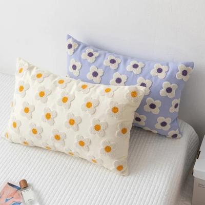 China Folded Decorative Soft Tile Covers 3D Daisy Pillowcases For Couch Sofa for sale