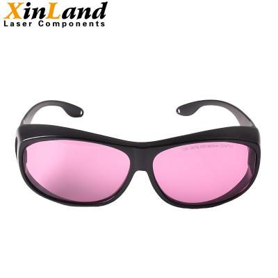 Chine Lunettes infrarouges de protection de verre pourpre de VLT 60% pour des verres de sécurité des lasers de la machine 808nm de laser de PCT à vendre